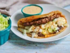 Smash Burger Tacos: dokonalé spojení, které musíte ochutnat!